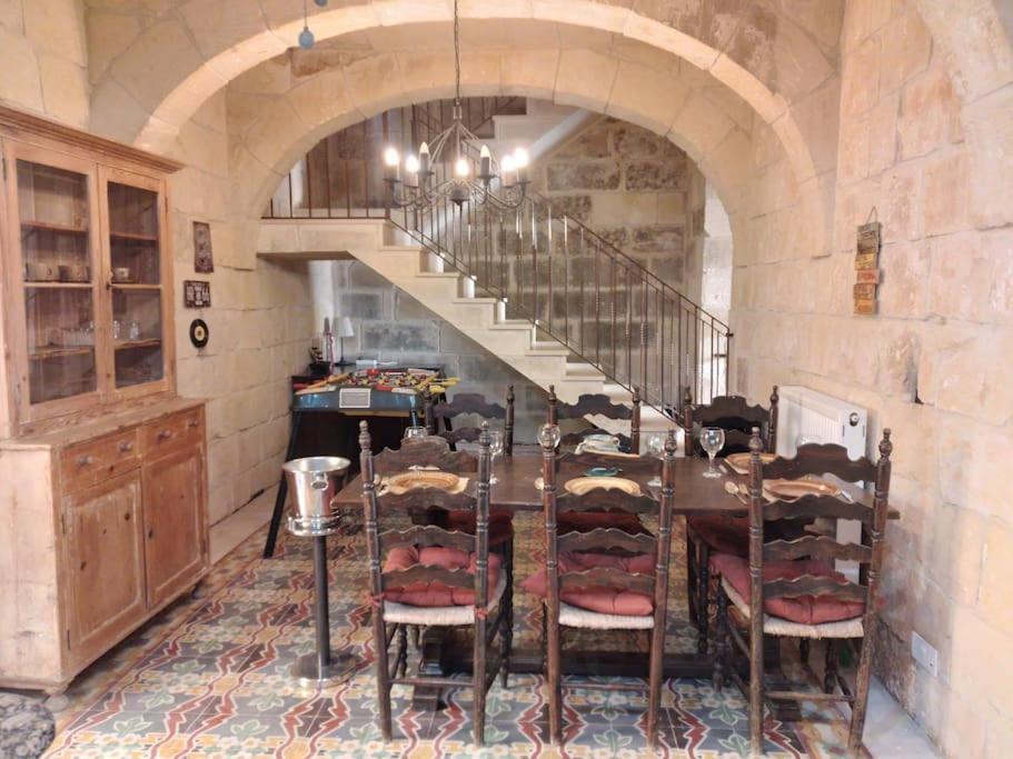 Geligiz Farmhouse Ghajnsielem Exterior photo